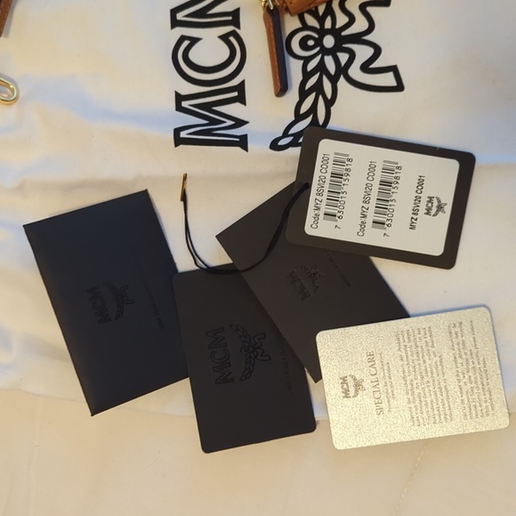 MCM Crossbody 100% Authentic - Picture 2 of 10